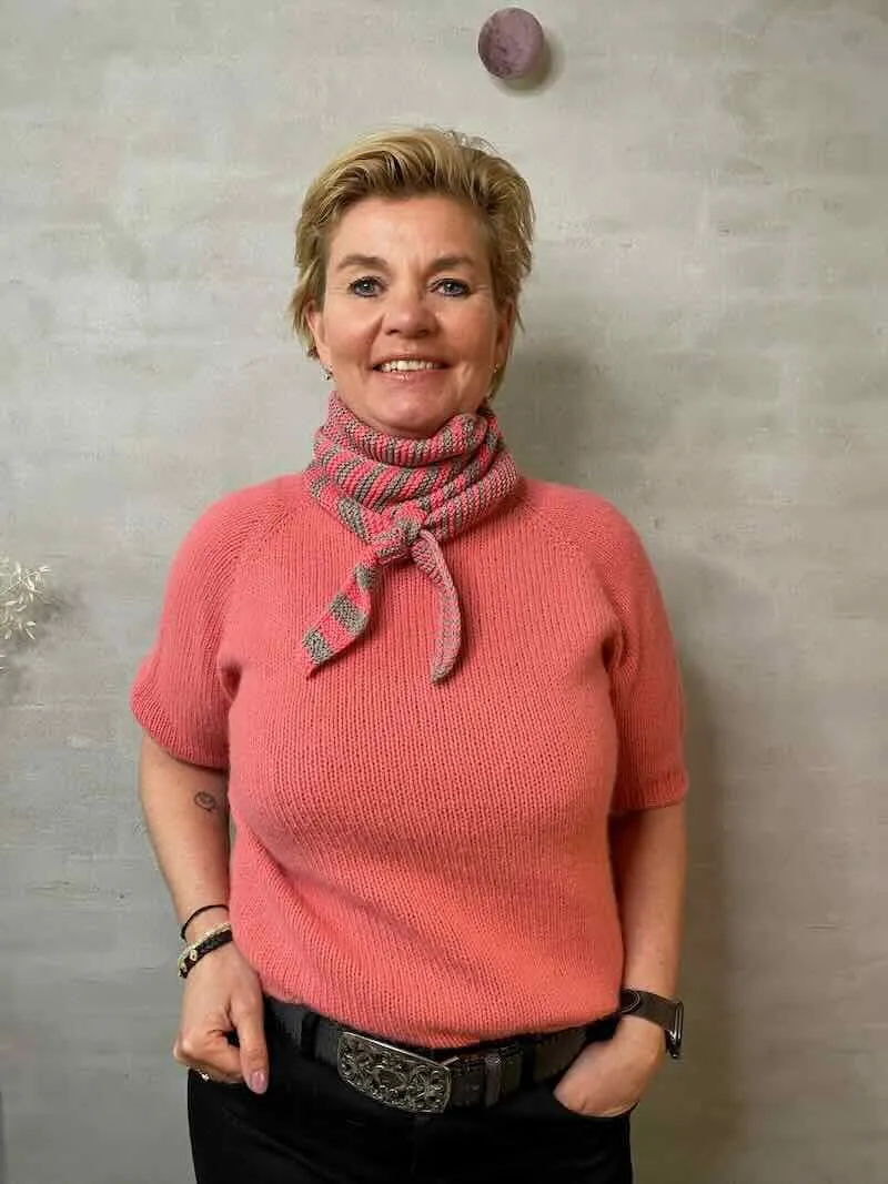 Feline bandana fra Önling, No 15 strikkekit