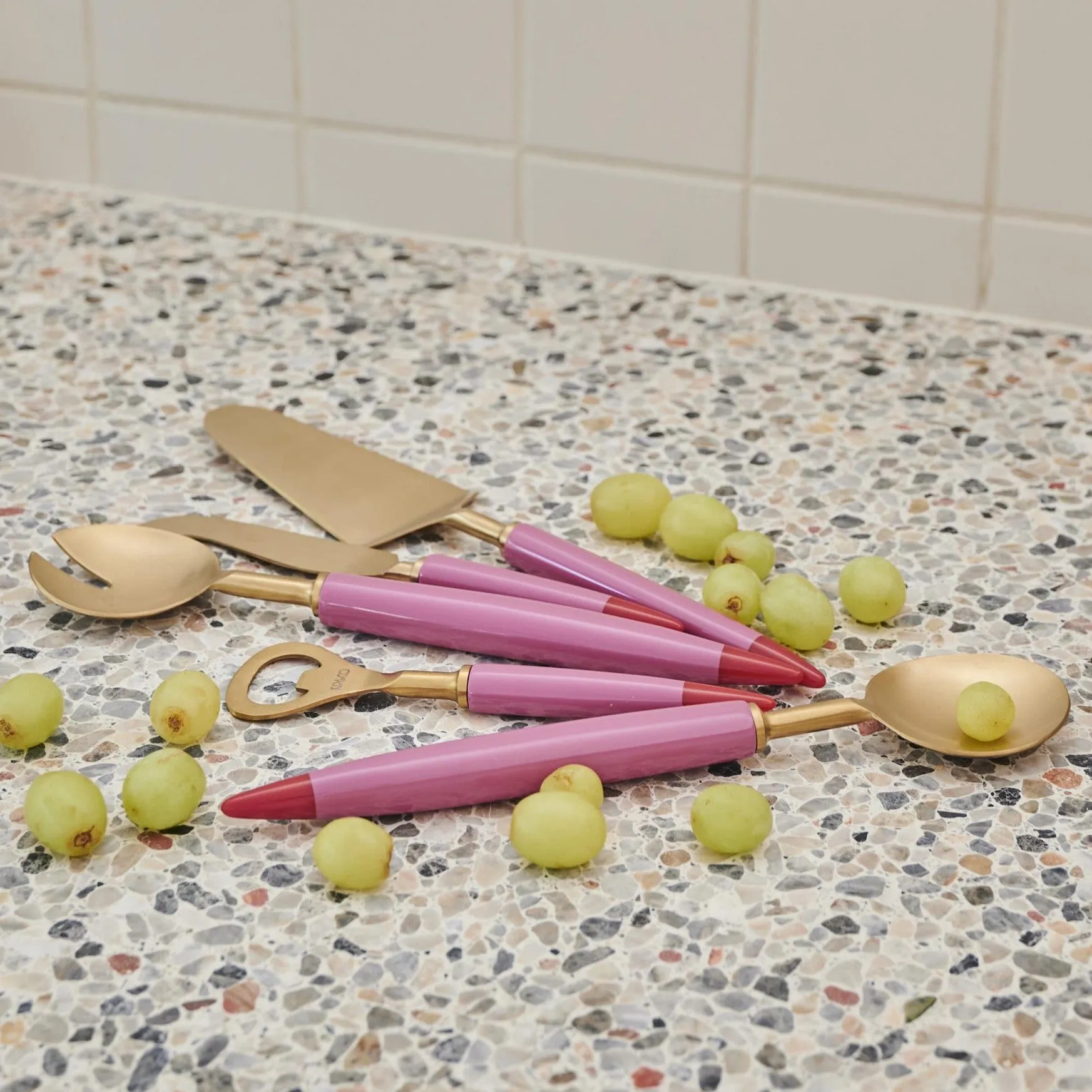 Hot Lips Brasserie Salad Servers One Size