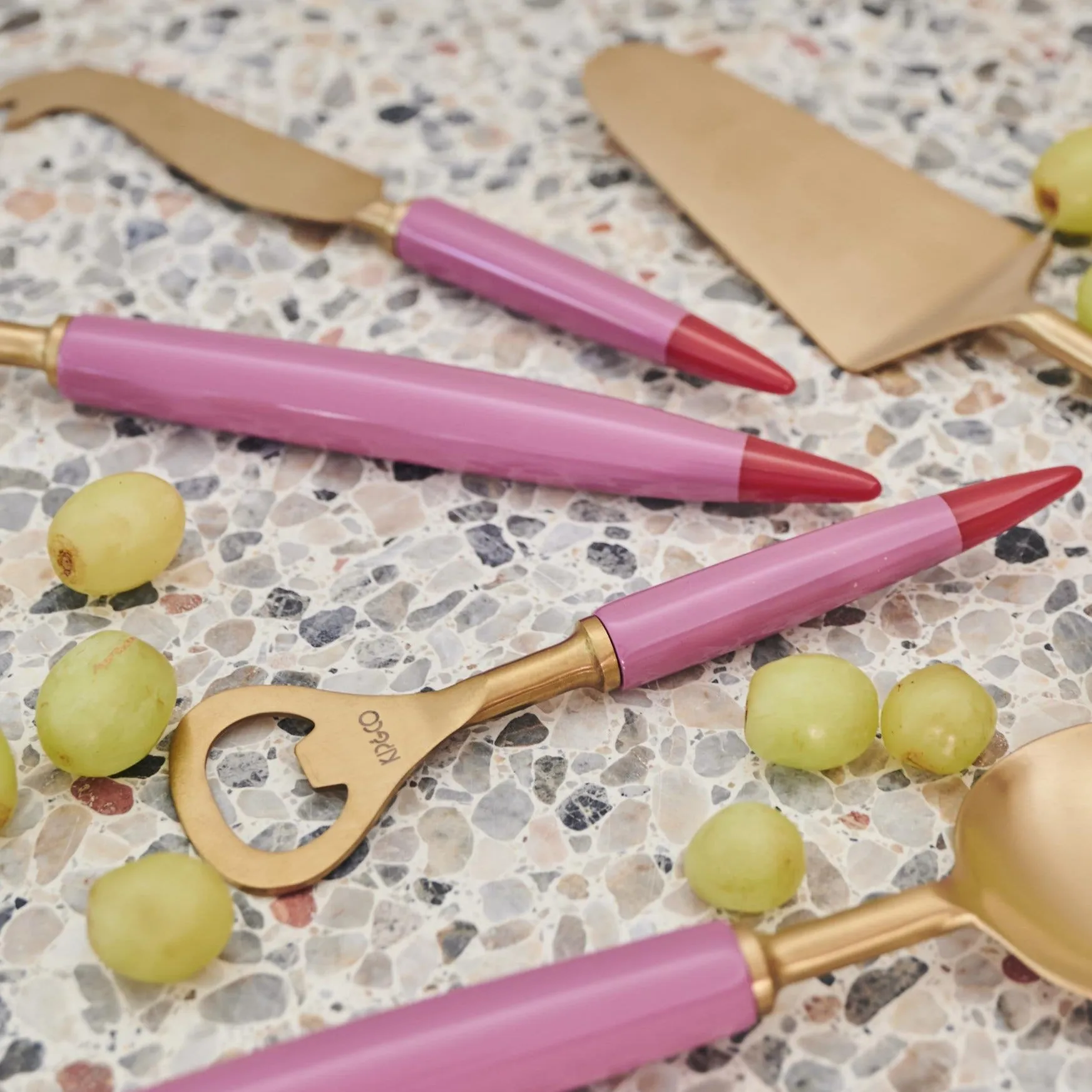 Hot Lips Brasserie Salad Servers One Size