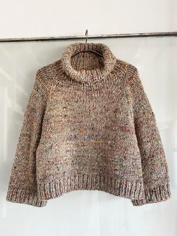 Margit jumper fra Spektakelstrik, strikkeopskrift