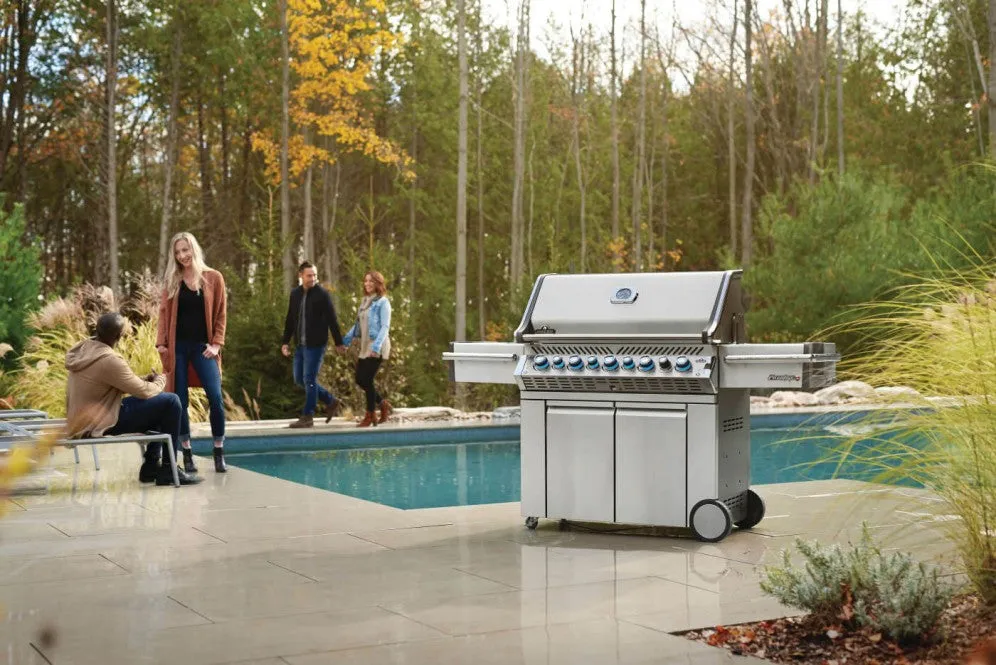 Napolean Prestige Pro 665 Gas Grill with Rear & Side Infrared Burner